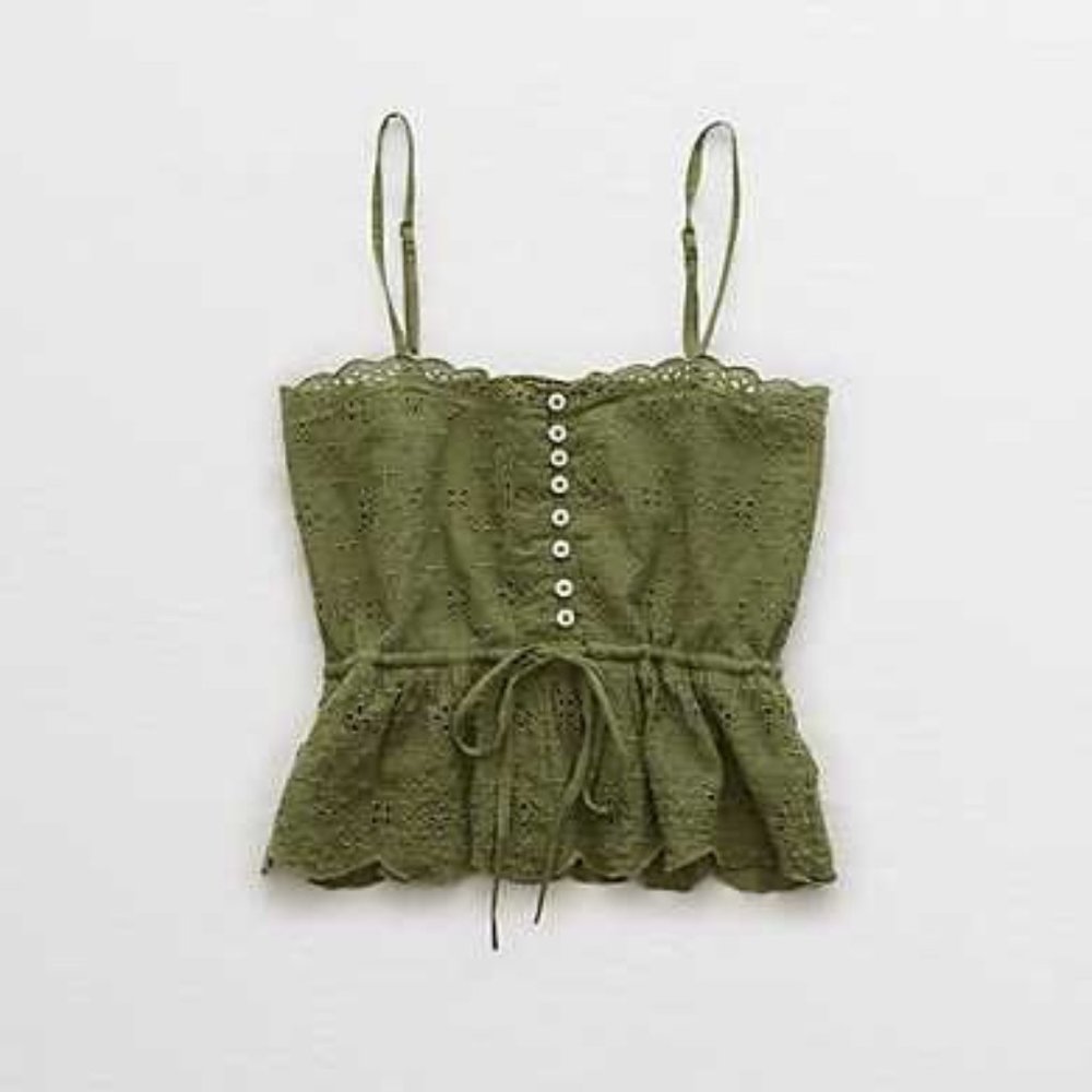 NWOT American Eagle Eyelet Crop Cami XS